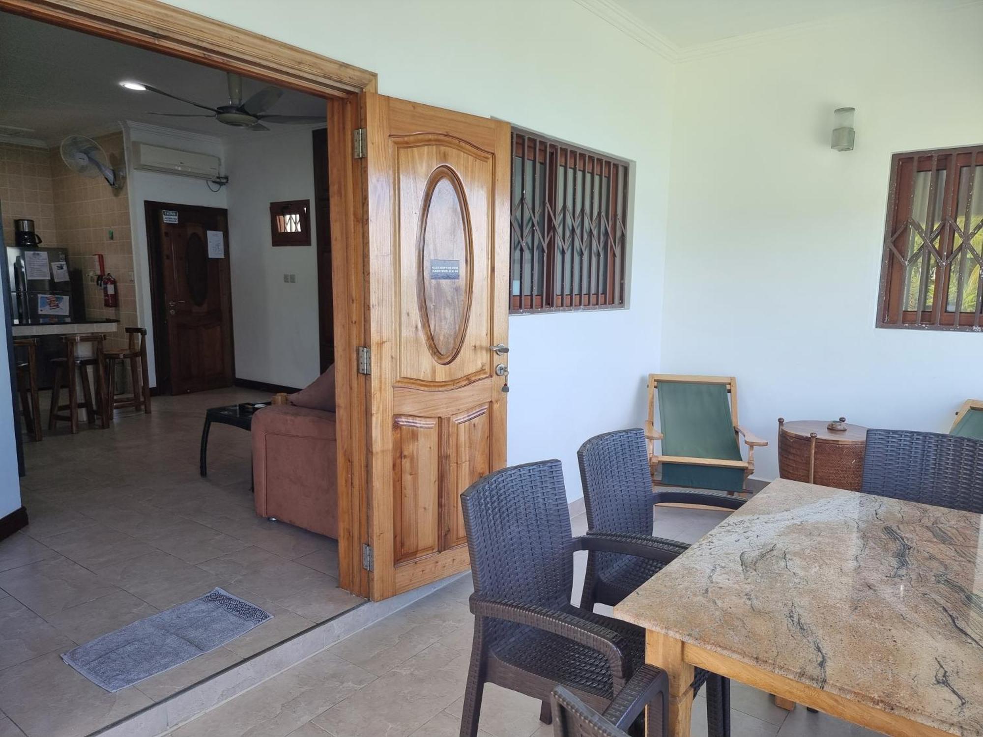 The Drake Seaside Apartment Vịnh Beau Vallon Ngoại thất bức ảnh